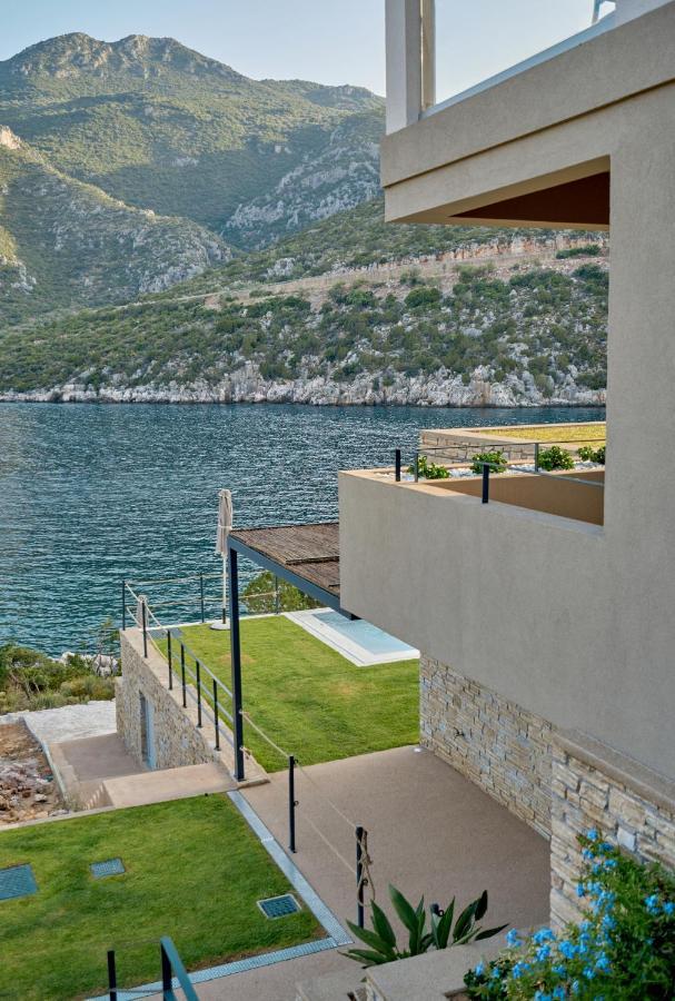 Into The Blue Suites Arkadiko Chorio Экстерьер фото